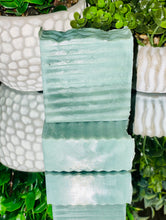 Load image into Gallery viewer, Eucalyptus & Marjoram Handmade Soap